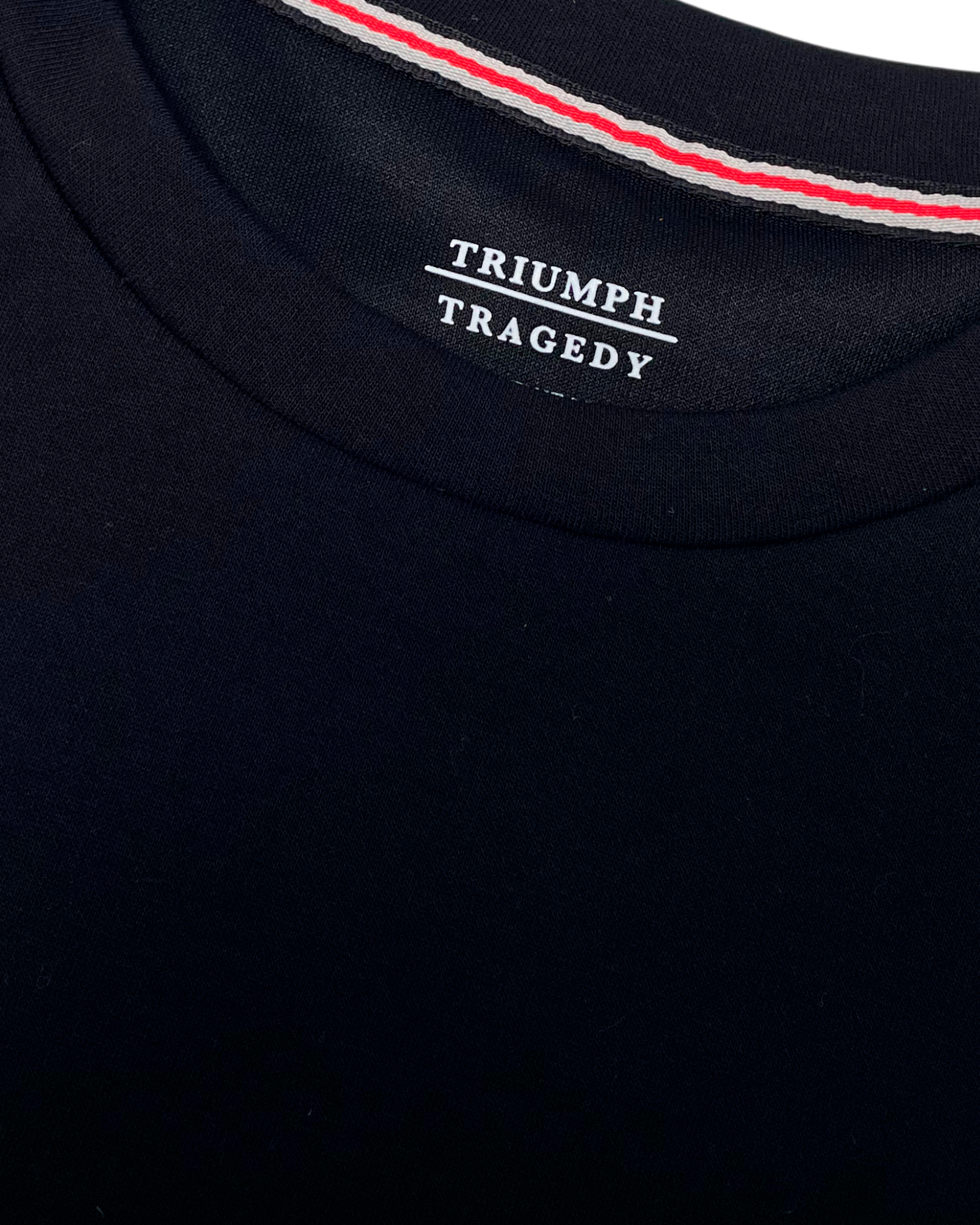 Polo Manga Larga Triumph Tragedy