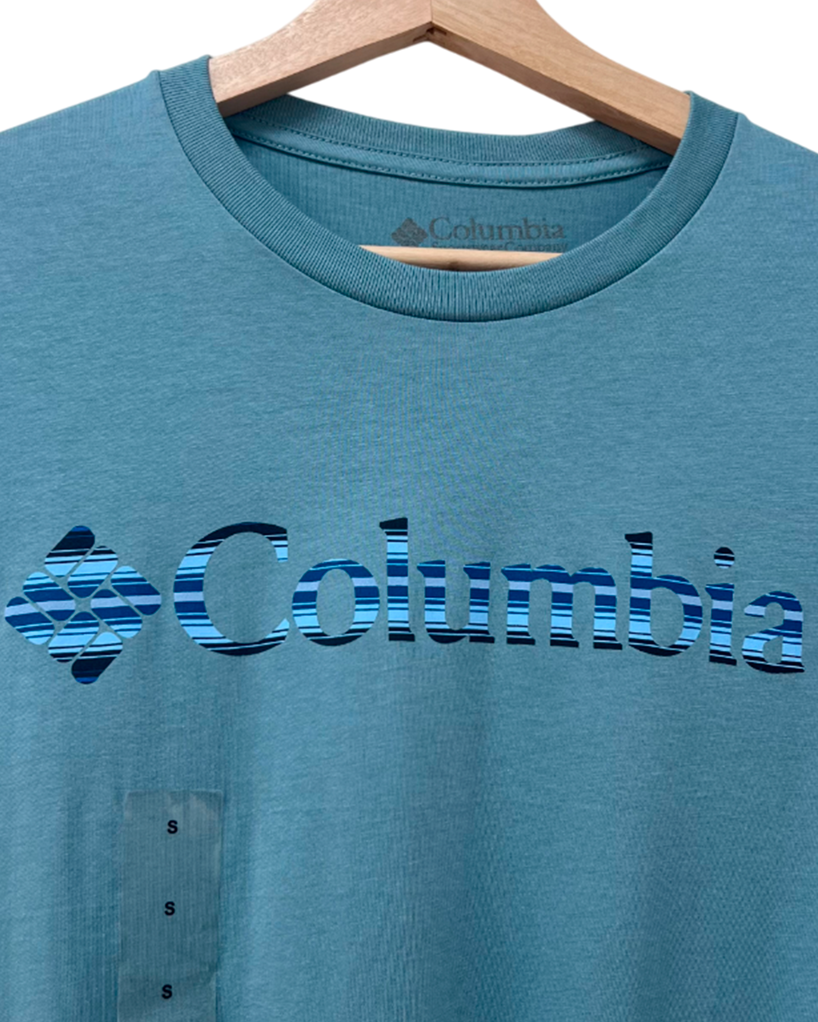 Polo Columbia.