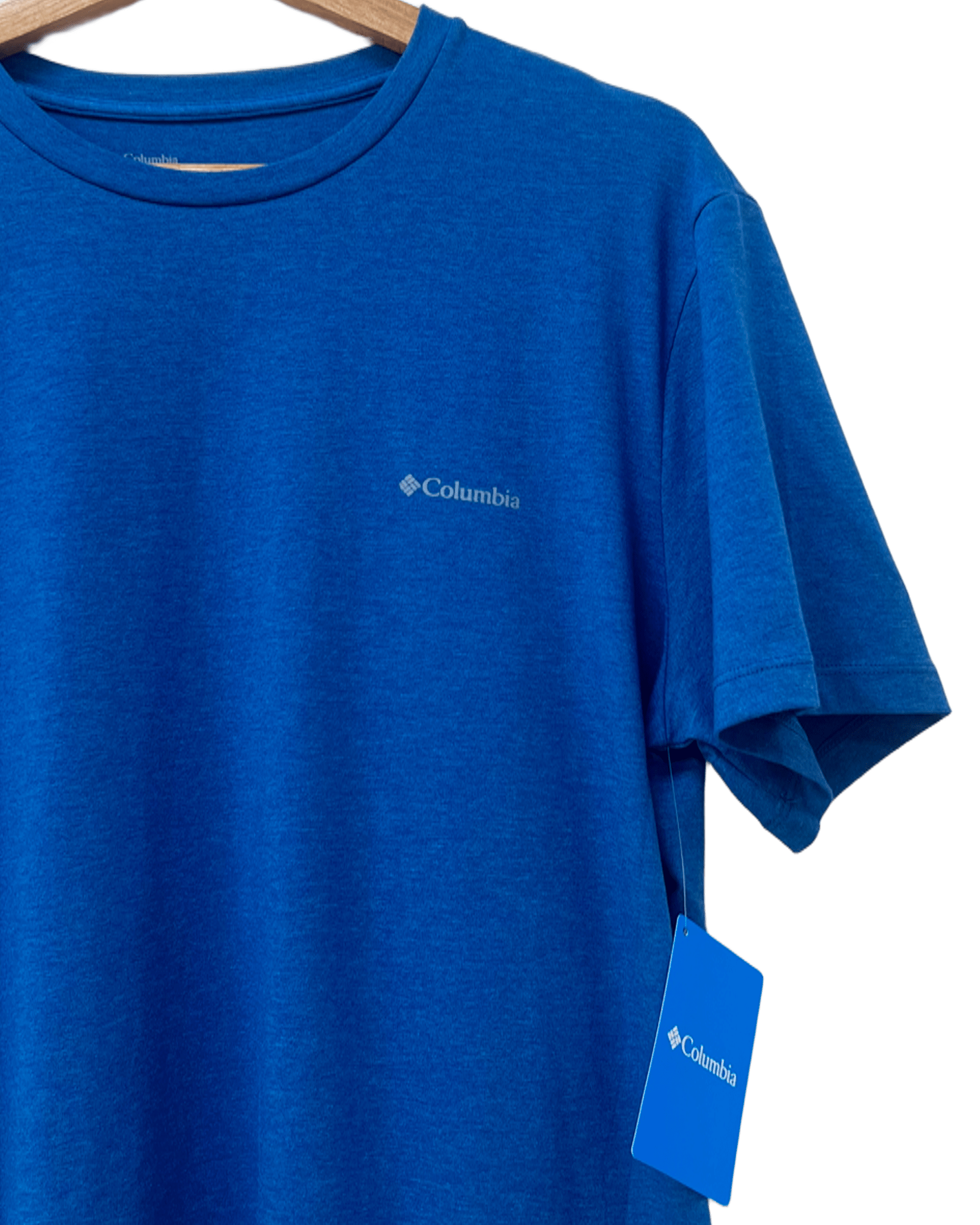 Polo Básico Columbia.