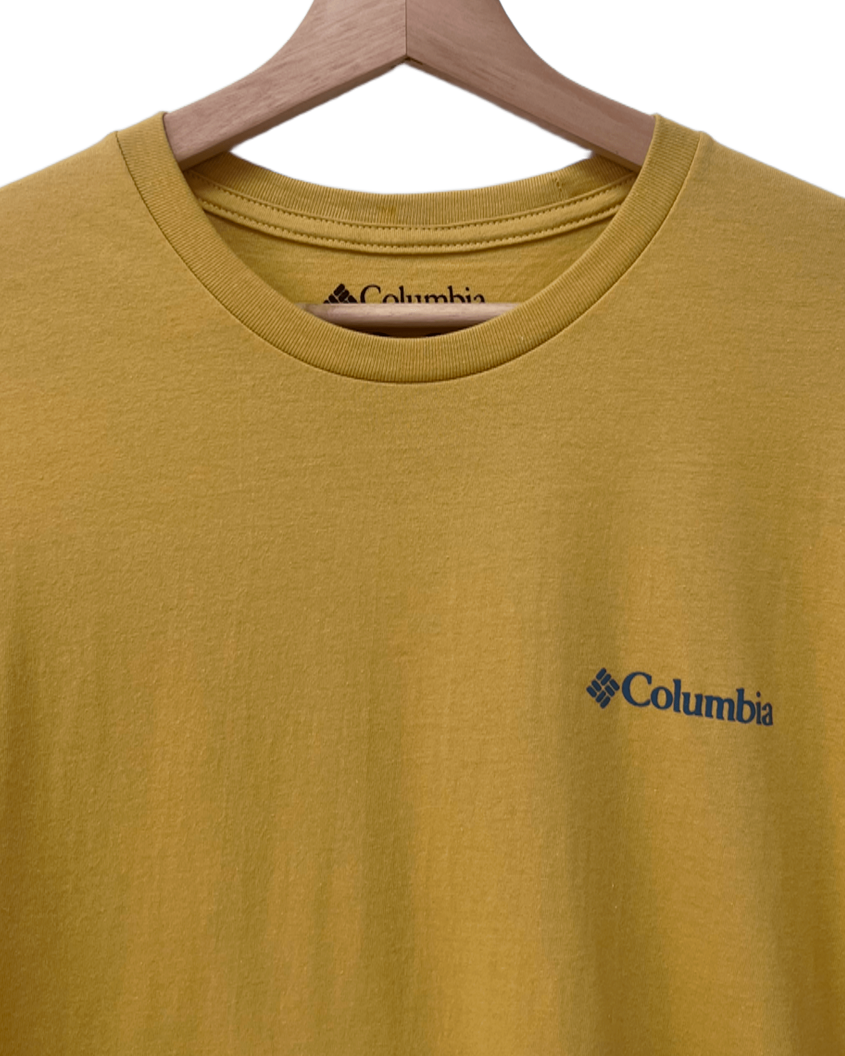 Polo Columbia.